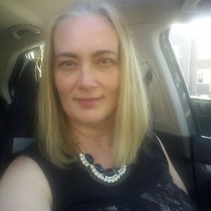 Meet your Posher, Christiane